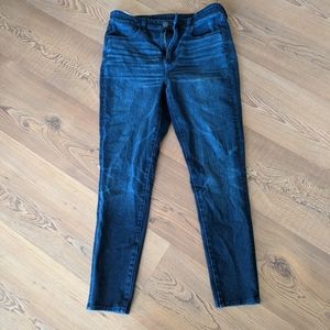 American Eagle Dream jeans- super hi rise jegging